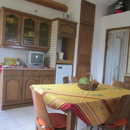 Gites Des Cedres Crestet Zewnętrze zdjęcie